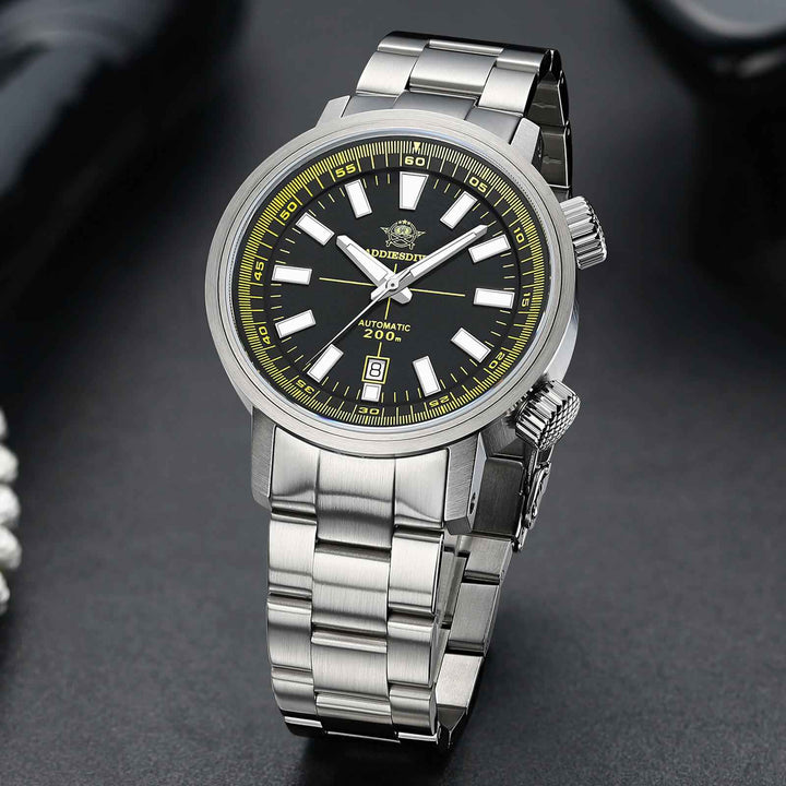 Addiesdive Dual Crown Captain Willard 6105 Homage AD2093